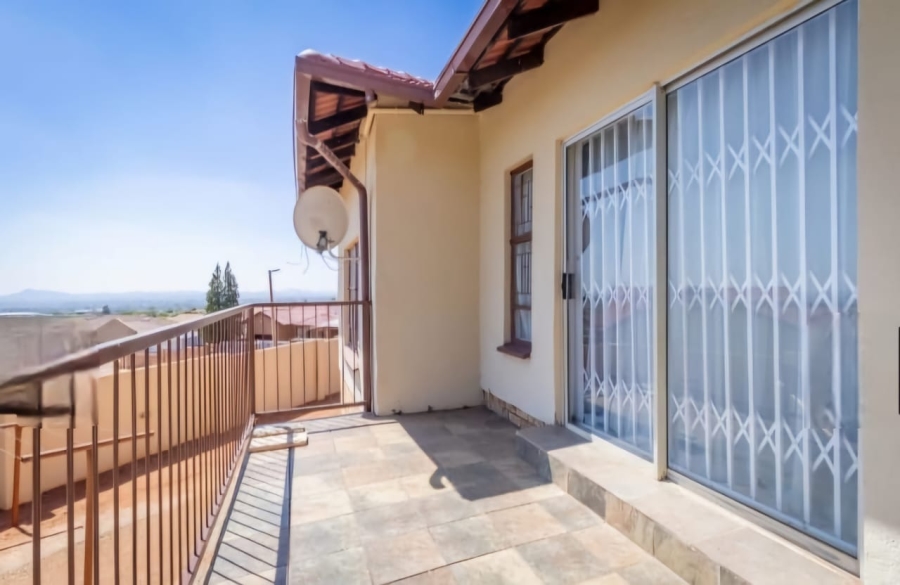 3 Bedroom Property for Sale in Tlhabane West North West